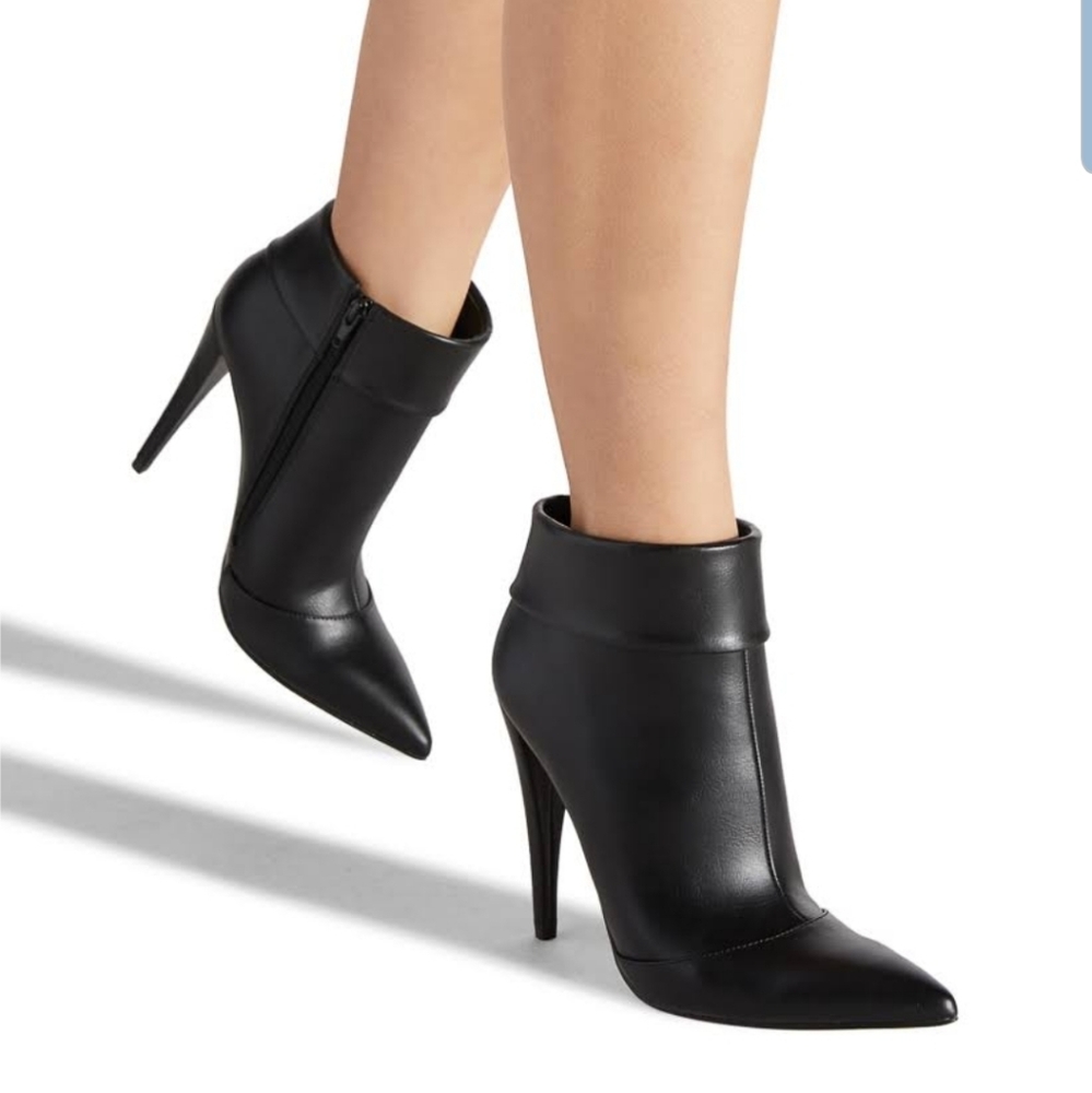 Shoedazzle Keva Stiletto Bootie